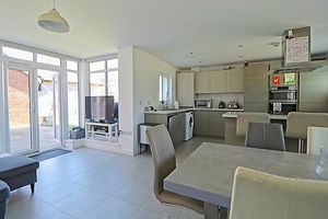Kitchen / Breakfast / Sitting Room- click for photo gallery